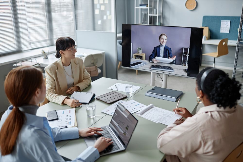 Strategic Advantages of Unified Communication Across Channels