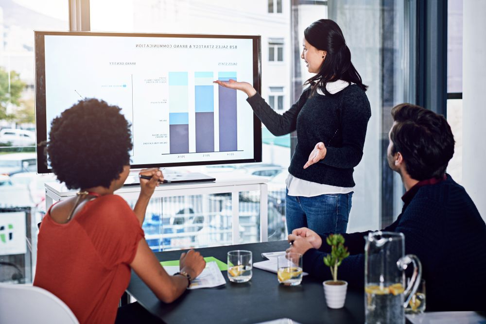 Shared Service Models vs Dedicated BPO: Operational Tradeoffs