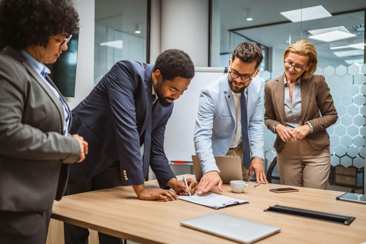 Service Level Agreement Review: Read the SLA Before You Sign
